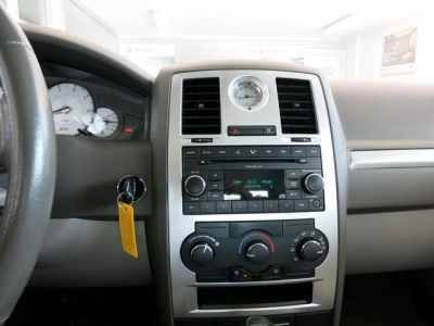 2008 Chrysler 300  Touring