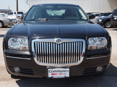 2010 Chrysler 300  Touring