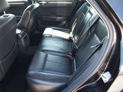 2010 Chrysler 300  Touring