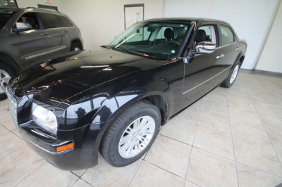 2010 Chrysler 300  Touring Plus