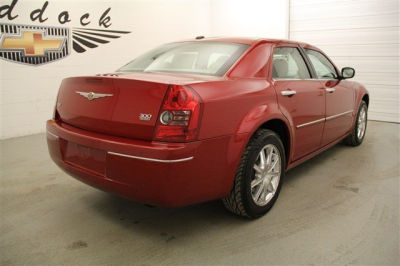 2010 Chrysler 300  Touring/Signature Series