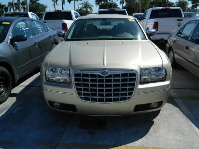 2010 Chrysler 300  Touring