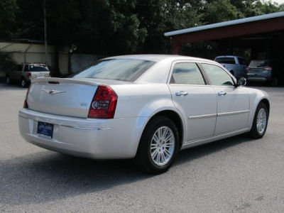 2010 Chrysler 300  Touring