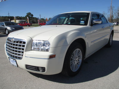 2010 Chrysler 300  Touring