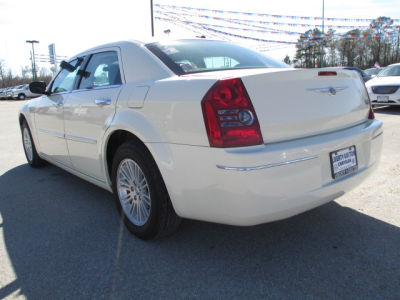 2010 Chrysler 300  Touring
