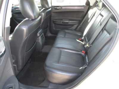 2010 Chrysler 300  Touring