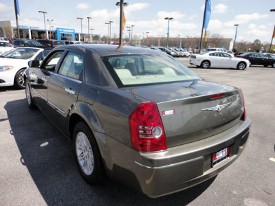 2010 Chrysler 300  Touring
