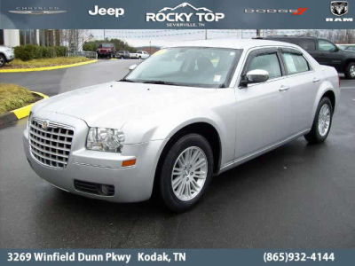 2010 Chrysler 300  Touring