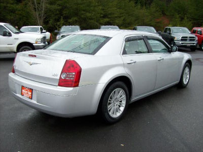 2010 Chrysler 300  Touring