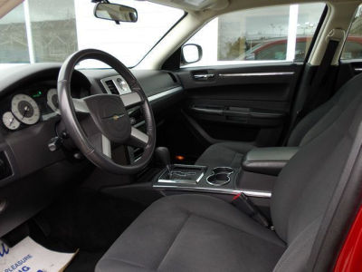 2010 Chrysler 300  Touring