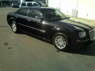 2010 Chrysler 300  Touring