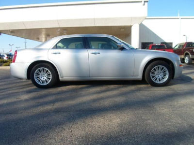 2010 Chrysler 300  Touring