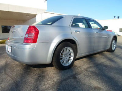 2010 Chrysler 300  Touring