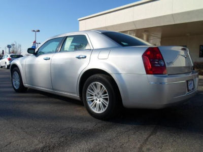 2010 Chrysler 300  Touring