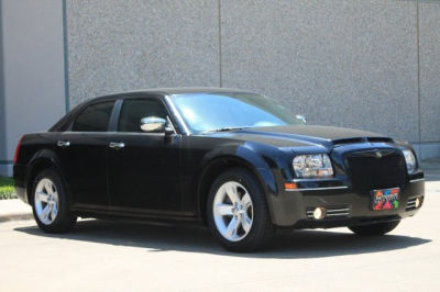 2010 Chrysler 300  Touring