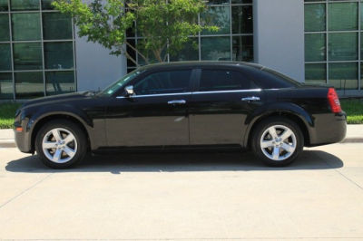 2010 Chrysler 300  Touring