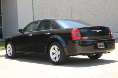 2010 Chrysler 300  Touring