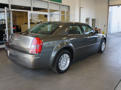 2010 Chrysler 300  Touring Plus
