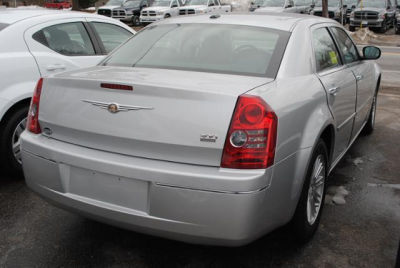 2010 Chrysler 300  Touring
