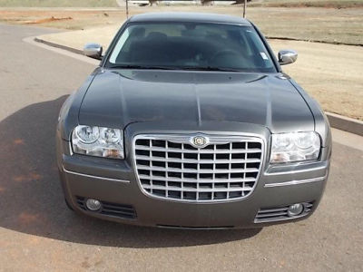 2010 Chrysler 300  Touring