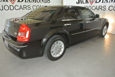 2010 Chrysler 300  Touring