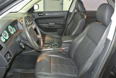 2010 Chrysler 300  Touring