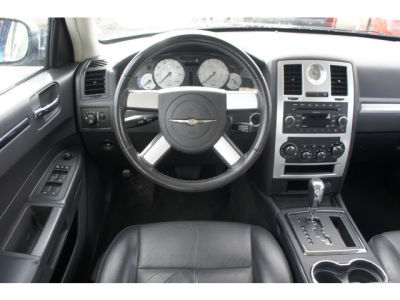 2010 Chrysler 300  Touring