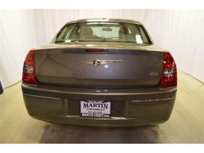 2010 Chrysler 300  Touring