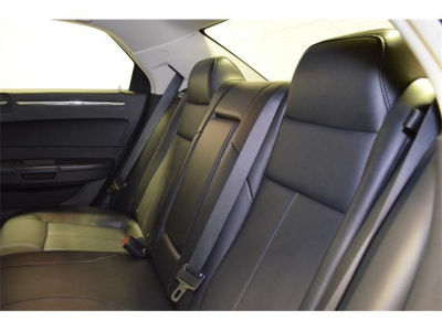 2010 Chrysler 300  Touring