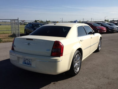 2009 Chrysler 300  Touring