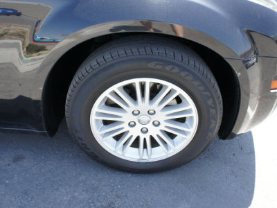 2010 Chrysler 300  Touring