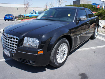 2010 Chrysler 300  Touring