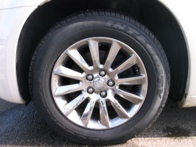 2010 Chrysler 300  Touring