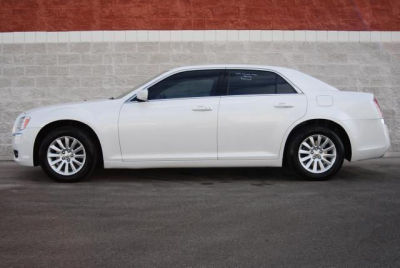 2011 Chrysler 300  Base