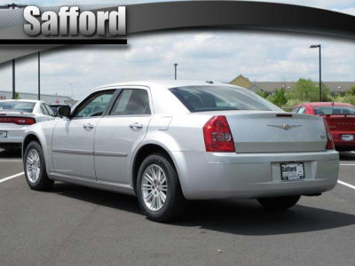 2010 Chrysler 300  Touring