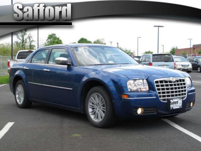 2010 Chrysler 300  Touring