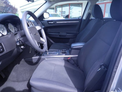 2010 Chrysler 300  Touring