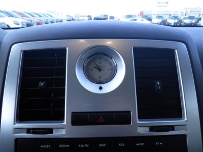 2010 Chrysler 300  Touring