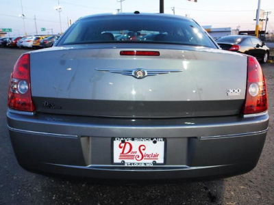 2010 Chrysler 300  Touring Plus