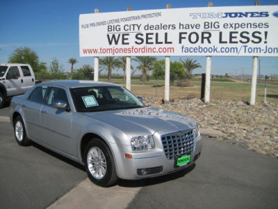 2010 Chrysler 300  Touring