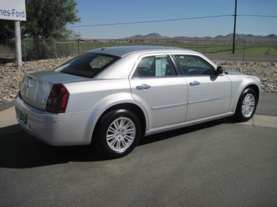 2010 Chrysler 300  Touring