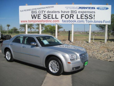 2010 Chrysler 300  Touring