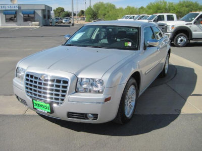 2010 Chrysler 300  Touring