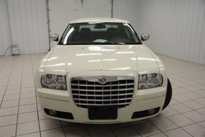 2010 Chrysler 300  Touring