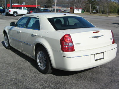 2009 Chrysler 300  Touring