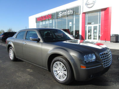 2010 Chrysler 300  Touring