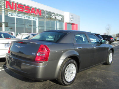 2010 Chrysler 300  Touring
