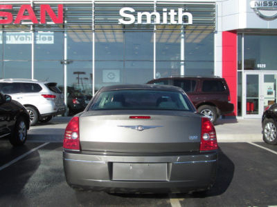 2010 Chrysler 300  Touring