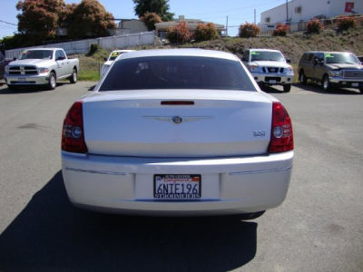 2010 Chrysler 300  Touring