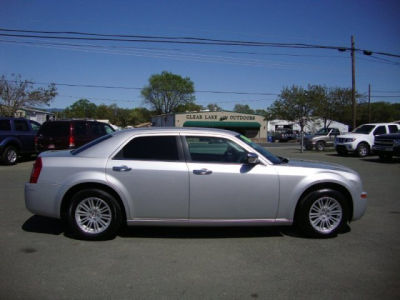 2010 Chrysler 300  Touring